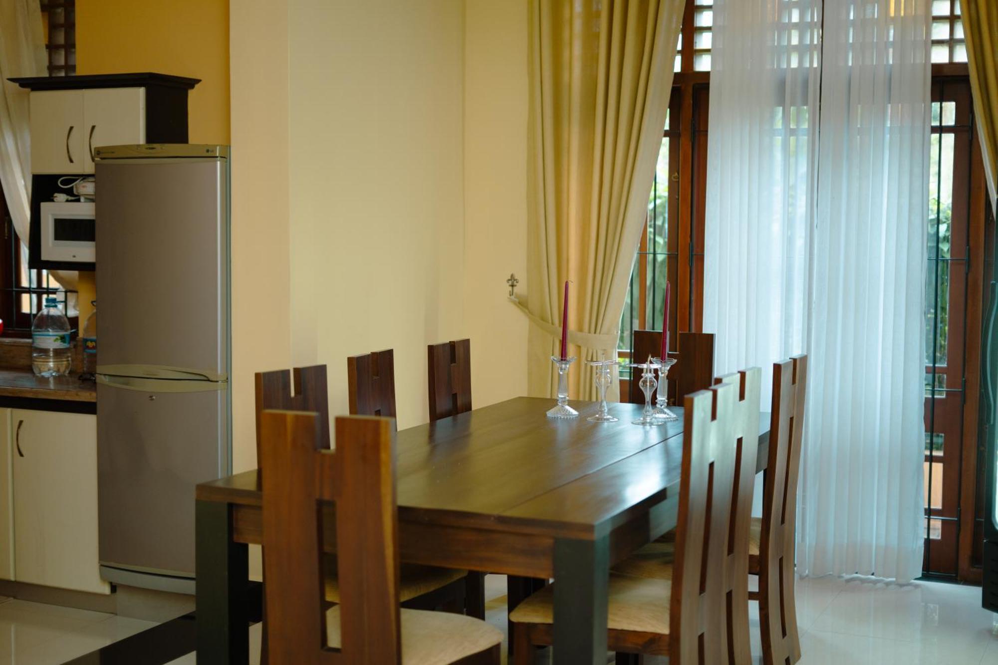 Bigcity Villa - Airport Transit Hotel Катунаяка Екстер'єр фото